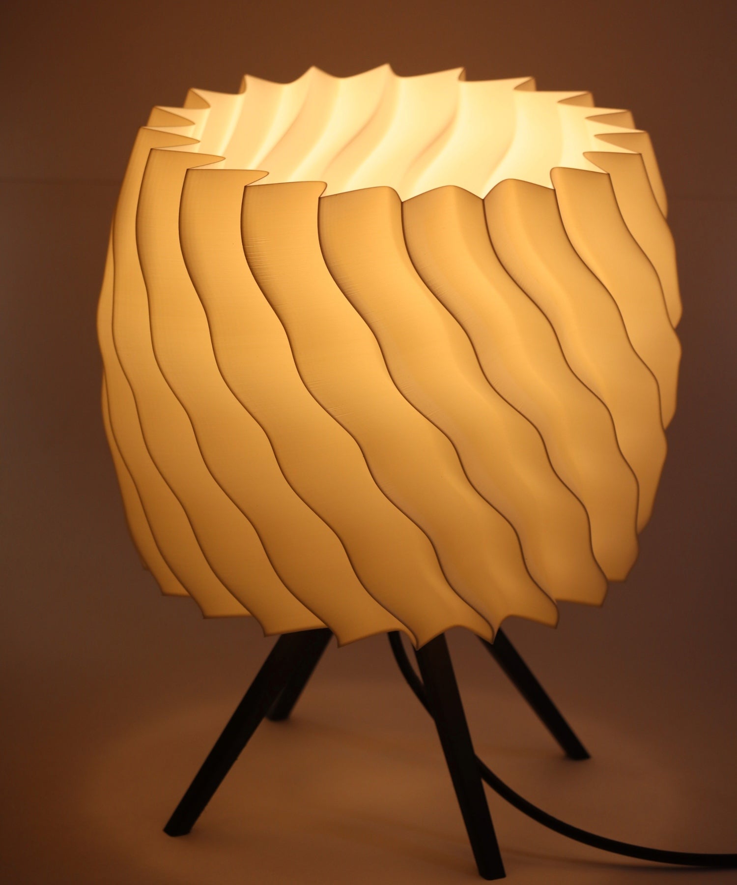 Ripple Bloom Lamp