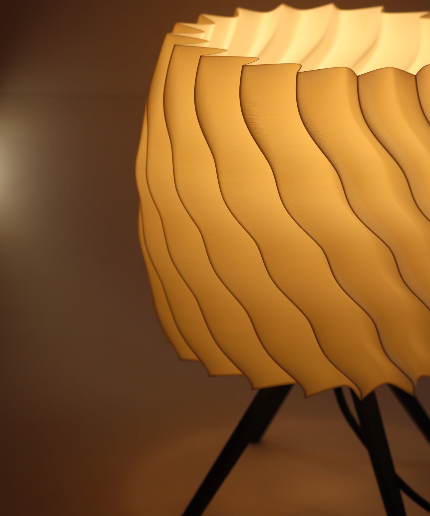 Ripple Bloom Lamp