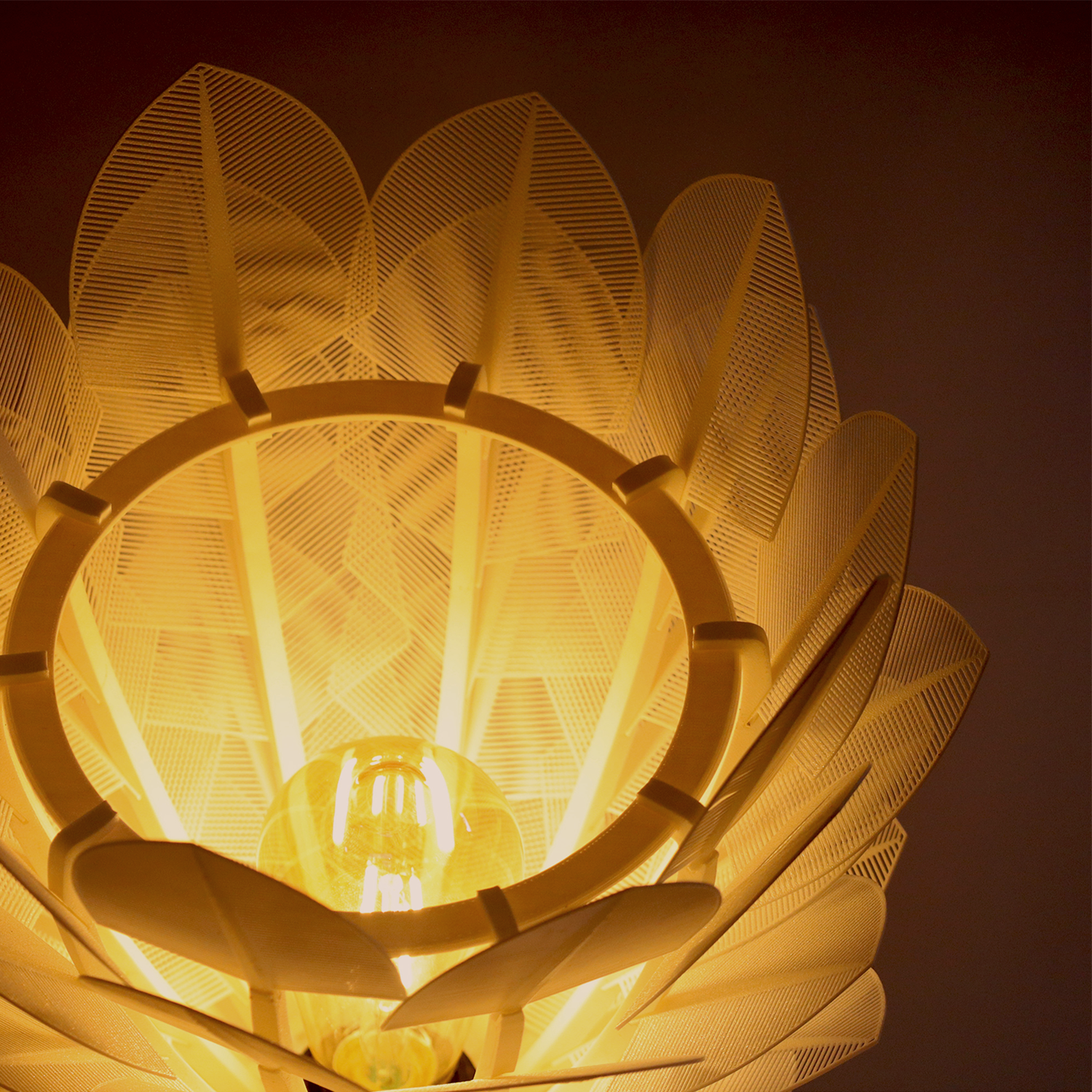 Leaflume Pendant Lamp
