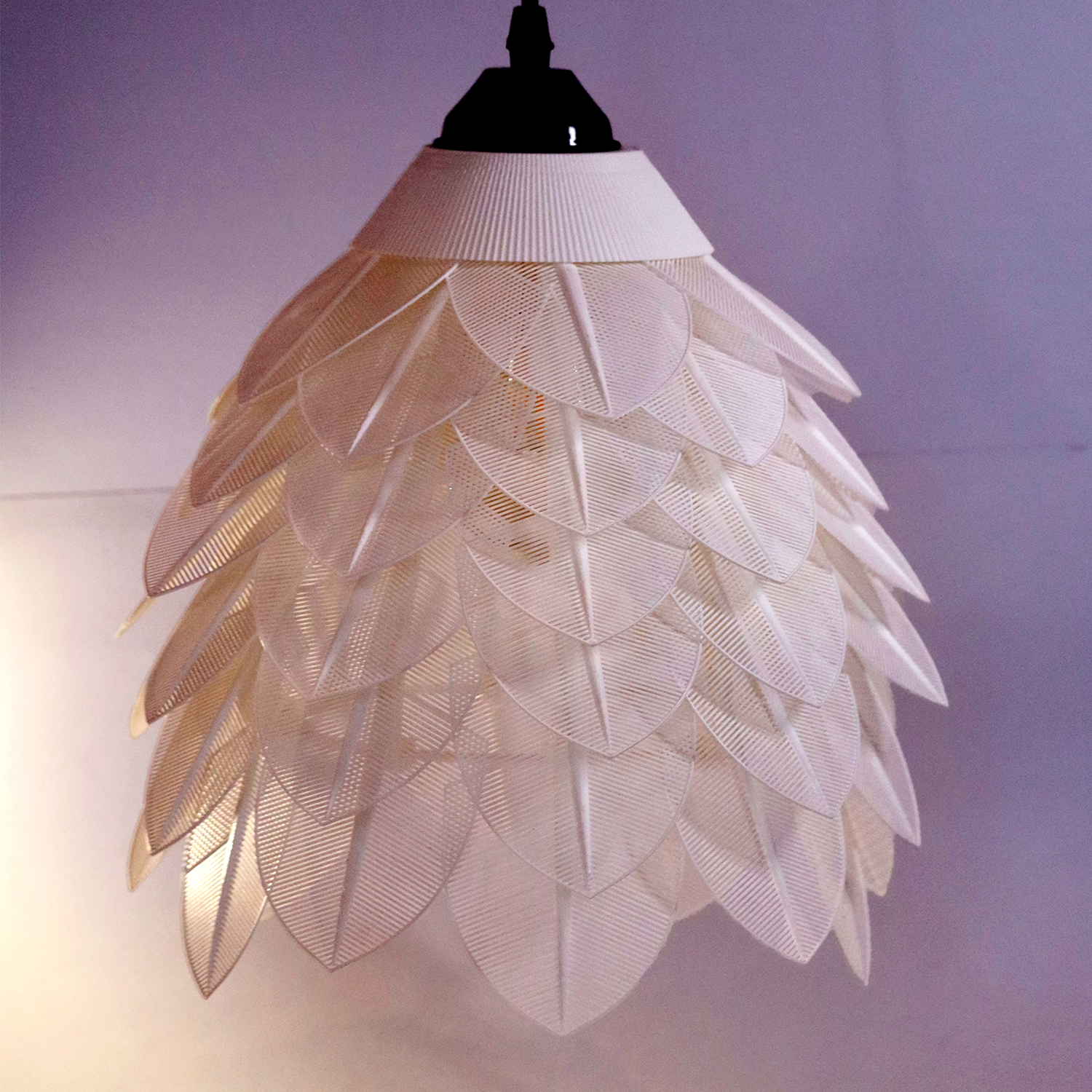 Leaflume Pendant Lamp