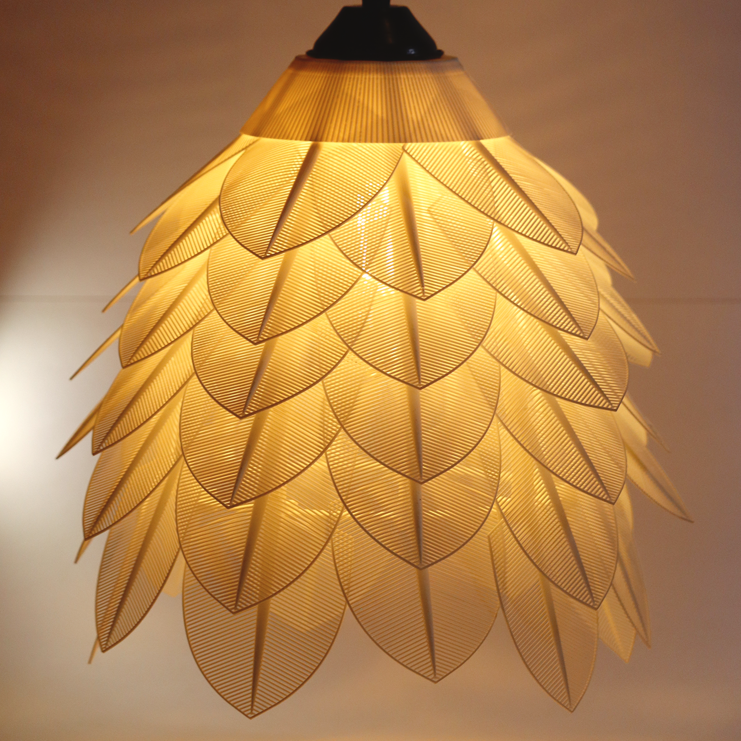 Leaflume Pendant Lamp