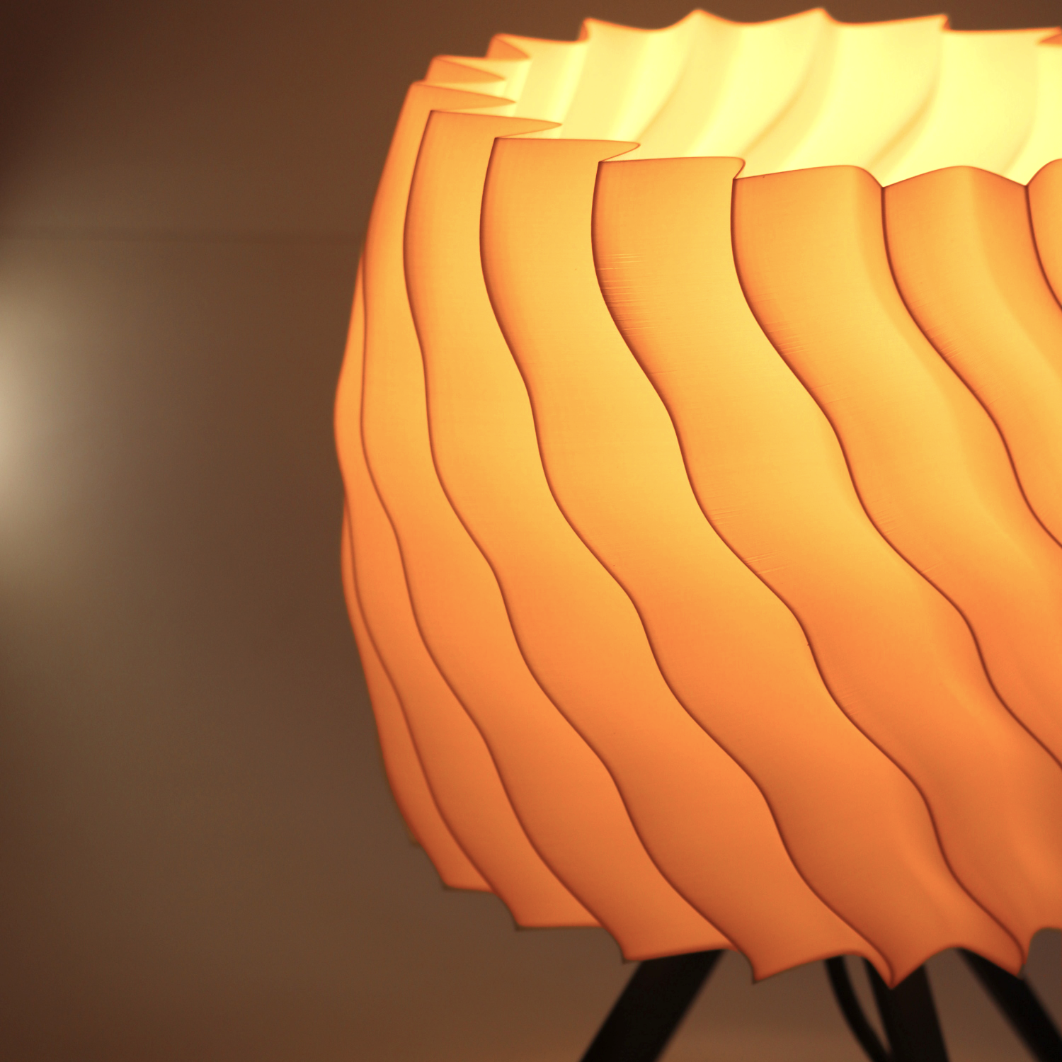 Ripple Bloom Lamp
